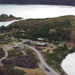 007 auf dem Hügel mit den Kondornestern